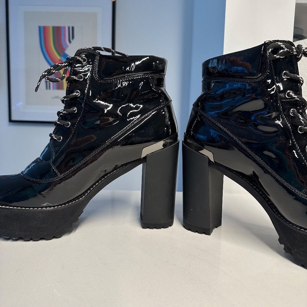 Stuart Weitzman Black Patent Leather Rugged Platform Combat Booties Size 9 - Picture 8 of 13